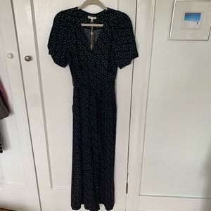 Max studio short sleeve jumpsuit navy & white polka dot size large